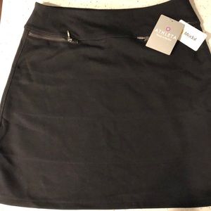 Strata Skirt in Black